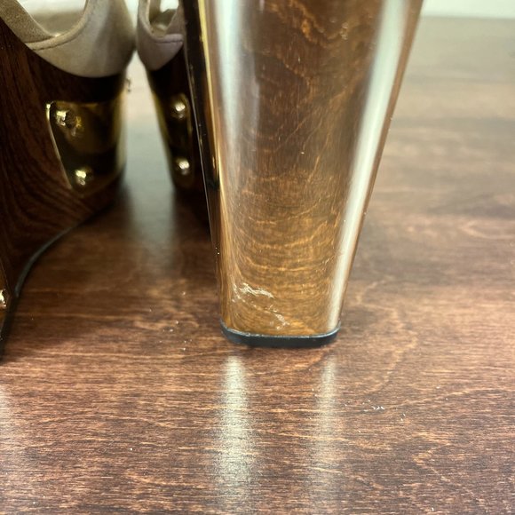 Gianni Bini Gold Wood Platform Wedge size 8.5 - Picture 8 of 12